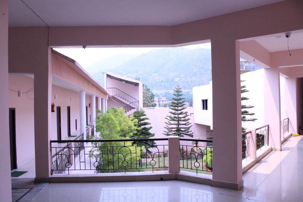 Greenwood Hotel Bhimtal Luaran gambar