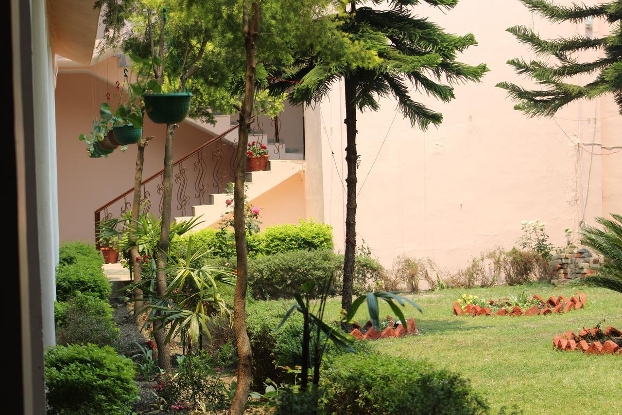 Greenwood Hotel Bhimtal Luaran gambar