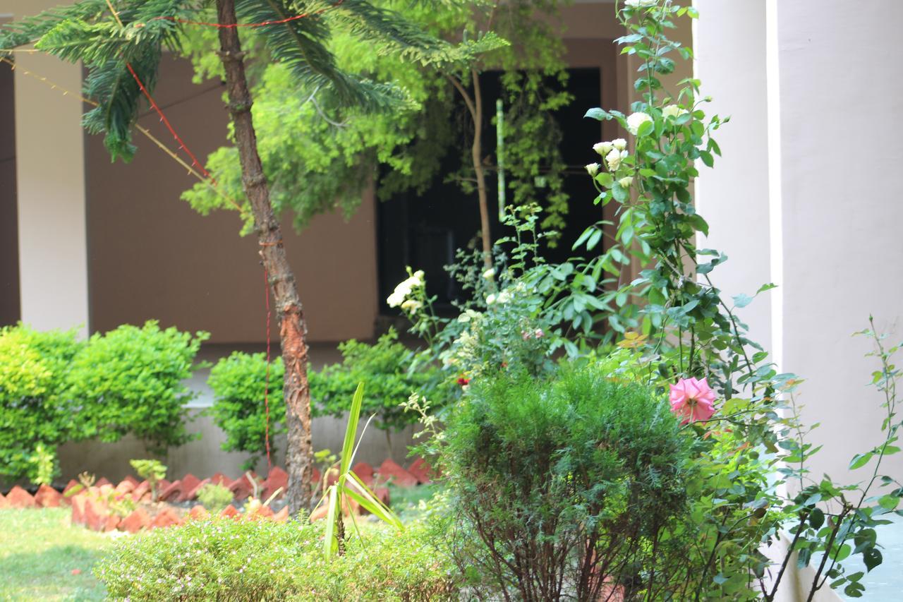Greenwood Hotel Bhimtal Luaran gambar