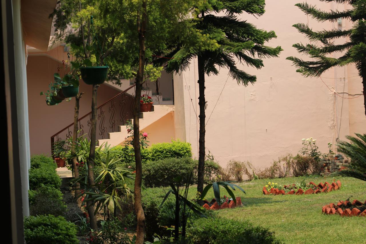 Greenwood Hotel Bhimtal Luaran gambar