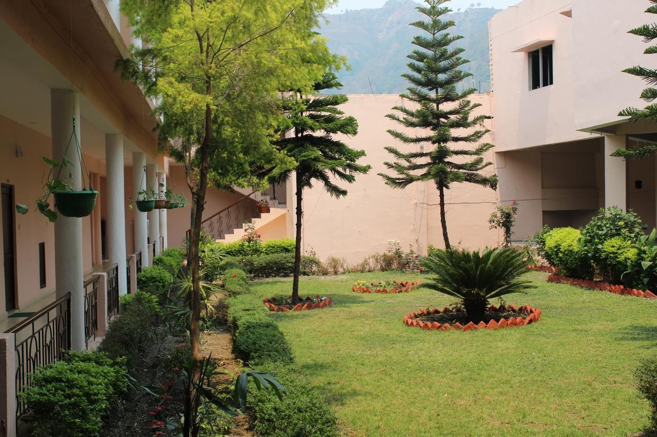 Greenwood Hotel Bhimtal Luaran gambar