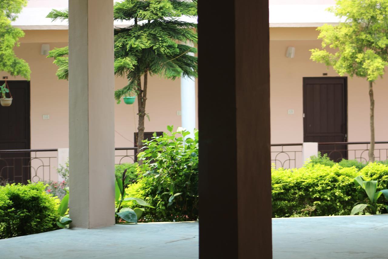 Greenwood Hotel Bhimtal Luaran gambar